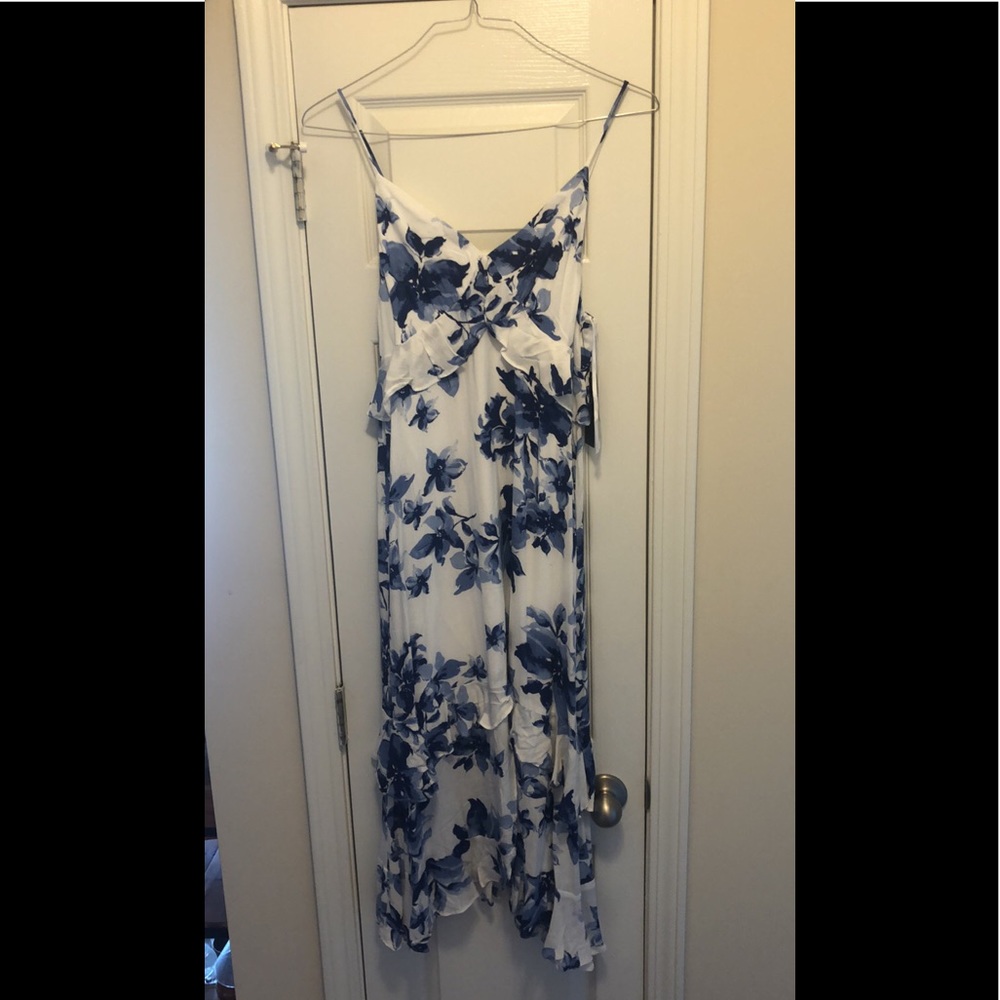 Lulus Blue and White Floral Print Ruffled Dress